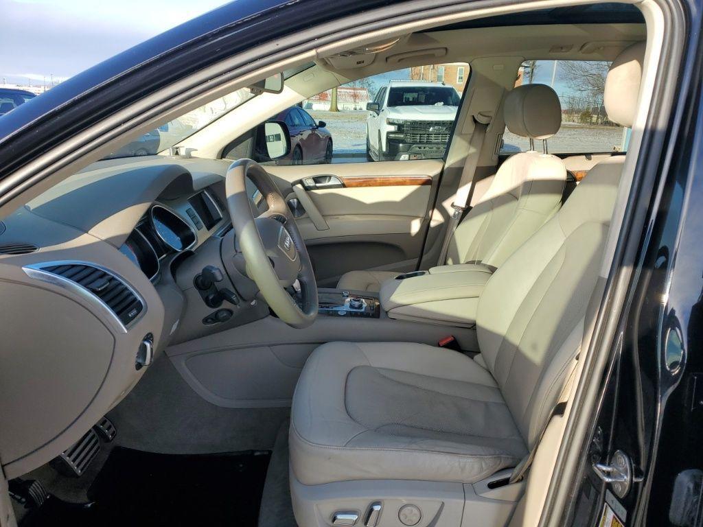 used 2014 Audi Q7 car, priced at $9,997
