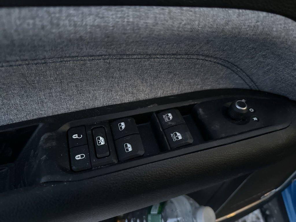 used 2022 Jeep Compass car, priced at $20,000