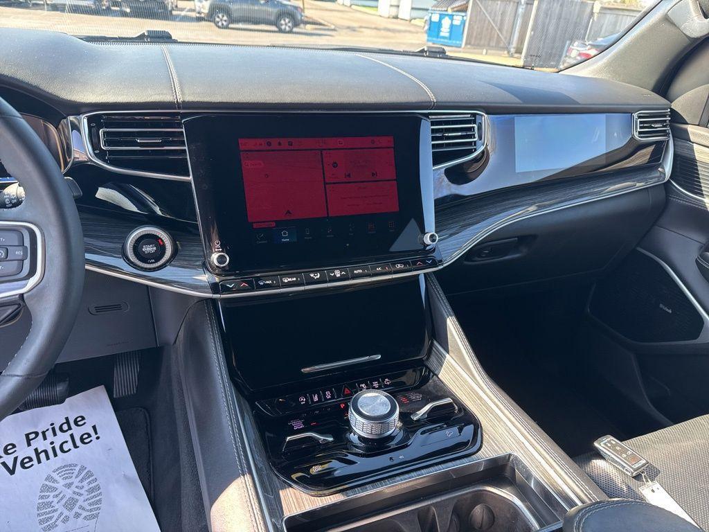 used 2022 Jeep Wagoneer car, priced at $42,447