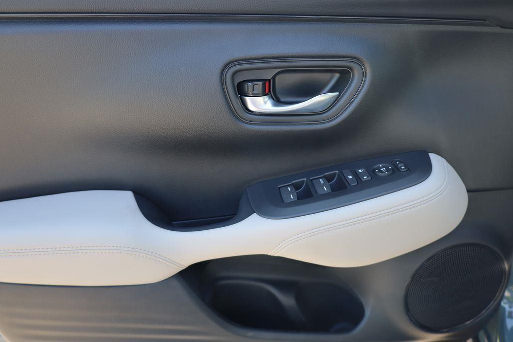 new 2026 Honda HR-V car, priced at $29,605