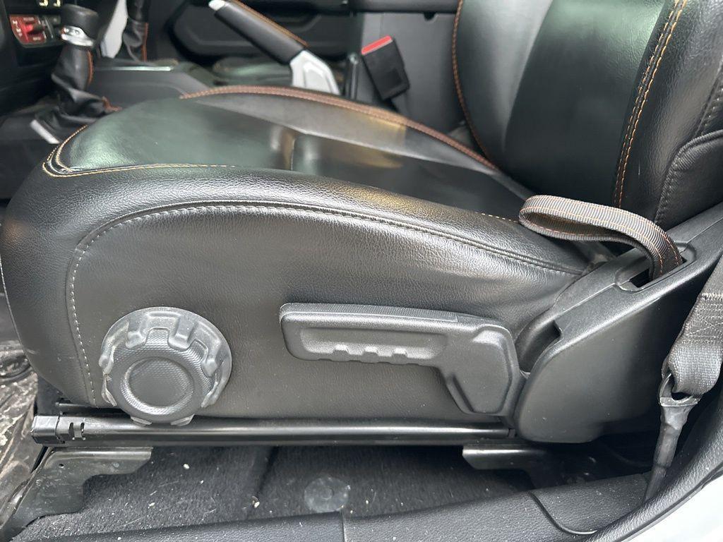 used 2021 Jeep Gladiator car, priced at $33,557