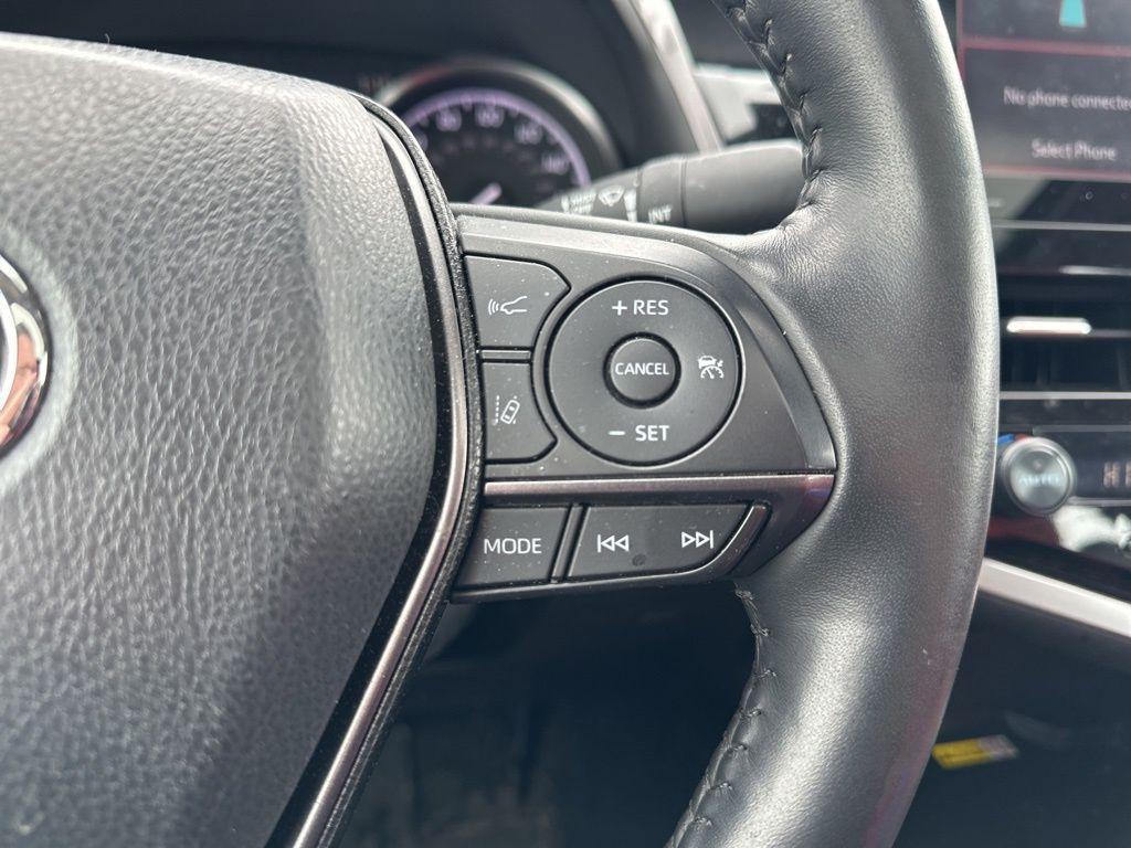 used 2024 Toyota Camry Hybrid car, priced at $31,117