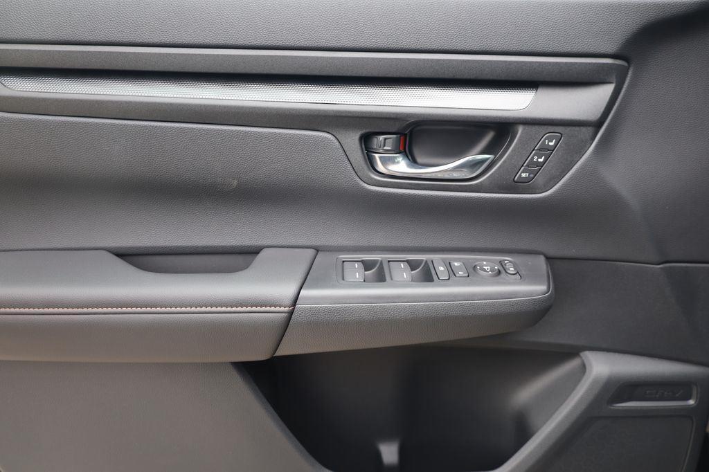 new 2026 Honda CR-V Hybrid car, priced at $41,675