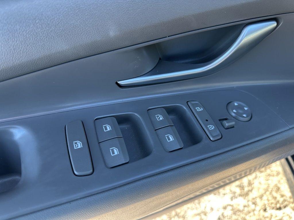 used 2022 Hyundai Elantra car, priced at $13,998