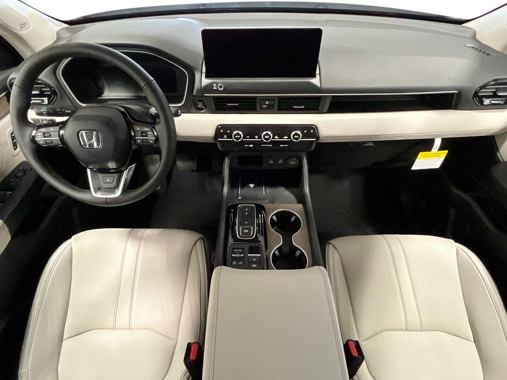 new 2026 Honda Pilot car, priced at $54,990