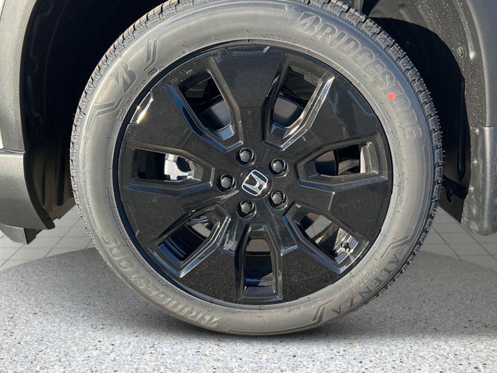 new 2026 Honda Pilot car, priced at $56,945