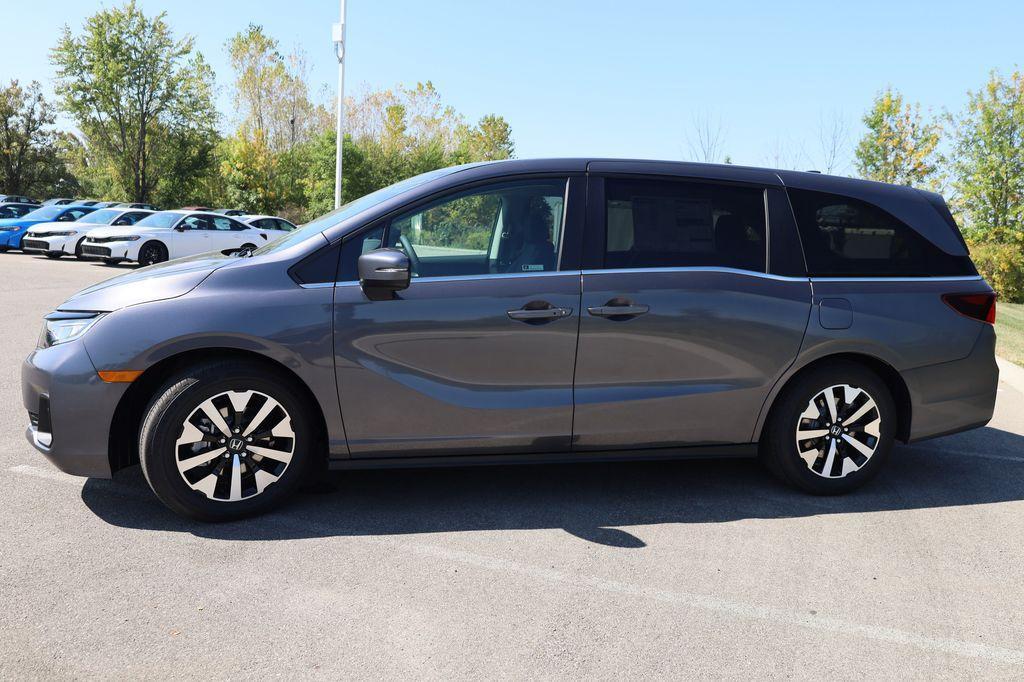 new 2026 Honda Odyssey car, priced at $44,290