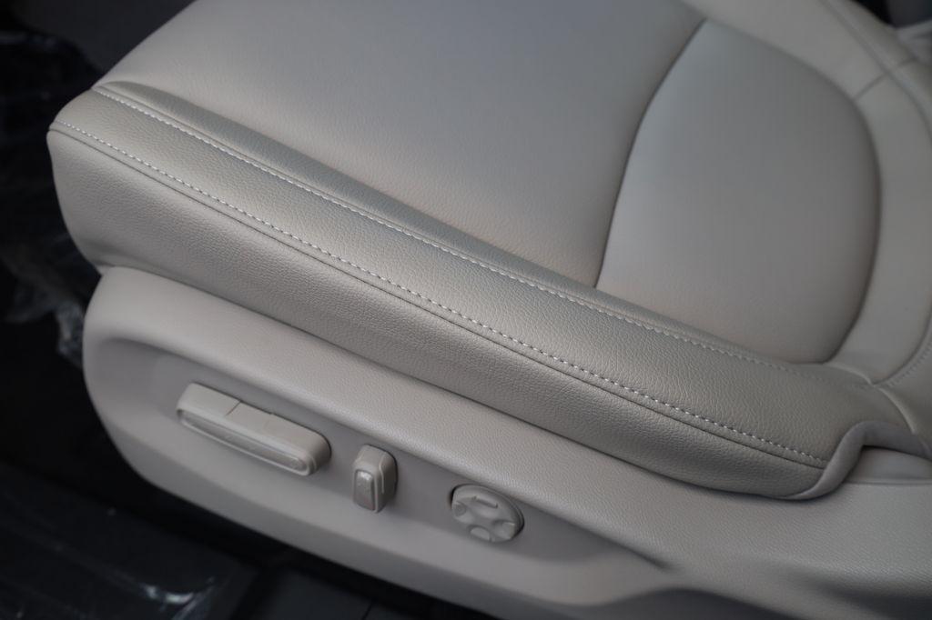 new 2026 Honda Odyssey car, priced at $44,290