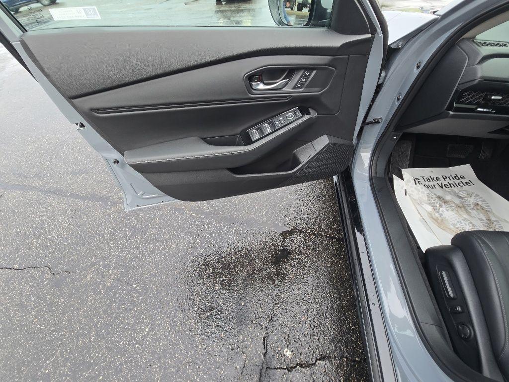 used 2025 Honda Accord Hybrid car, priced at $36,734