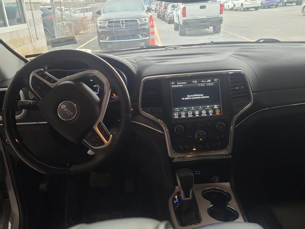 used 2018 Jeep Grand Cherokee car, priced at $17,737