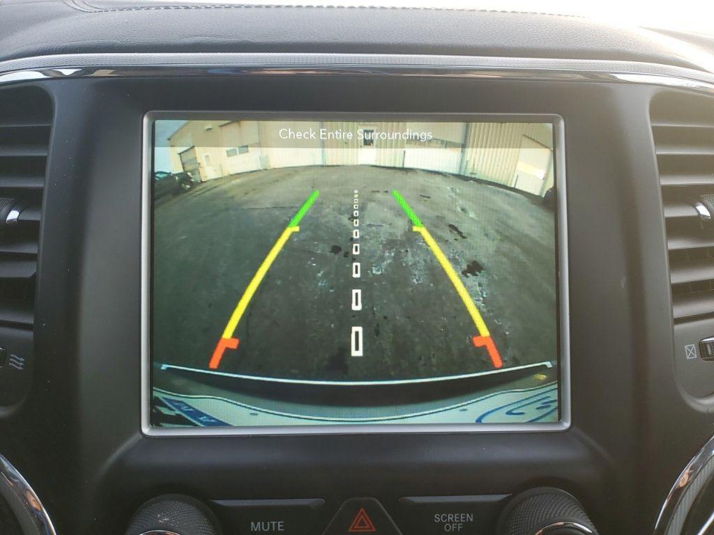 used 2018 Jeep Grand Cherokee car, priced at $17,337