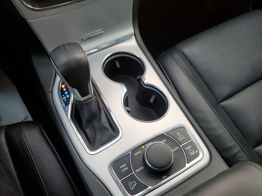 used 2018 Jeep Grand Cherokee car, priced at $17,337