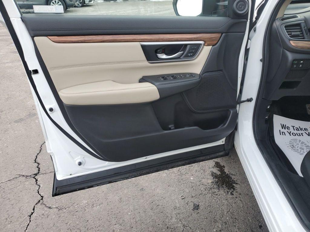 used 2022 Honda CR-V car, priced at $29,727