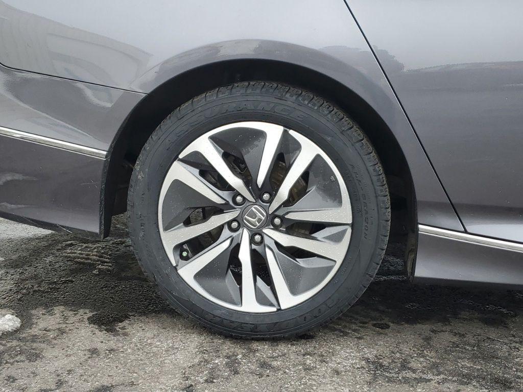 used 2021 Honda Accord Hybrid car, priced at $19,117