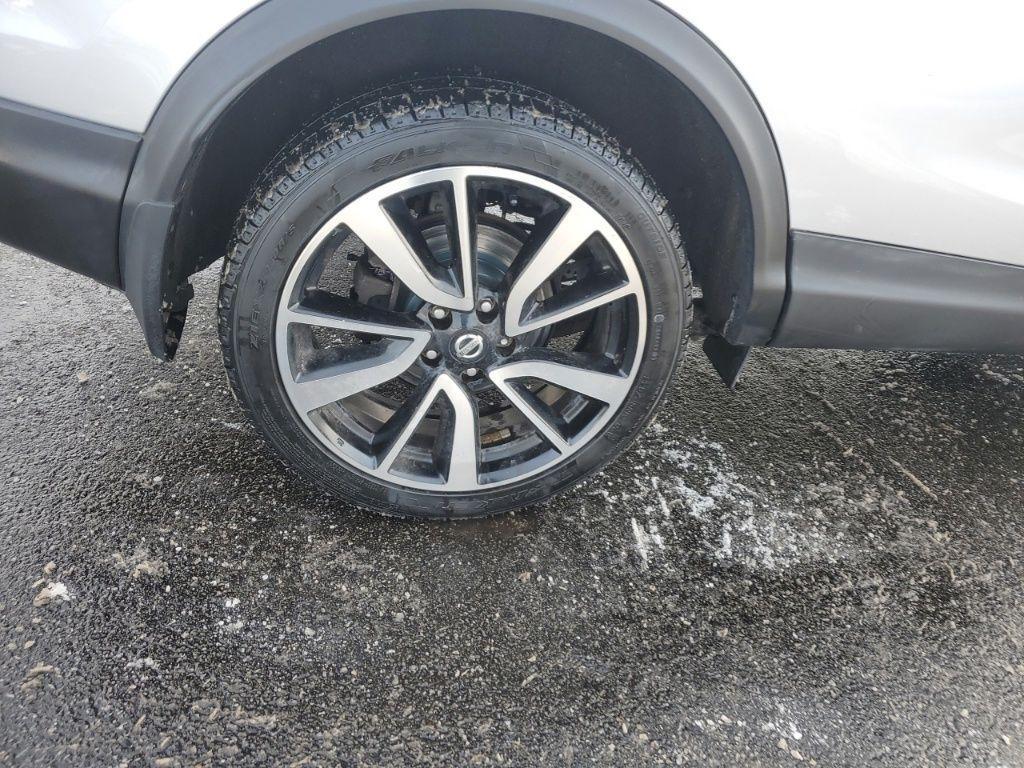 used 2017 Nissan Rogue Sport car, priced at $11,997