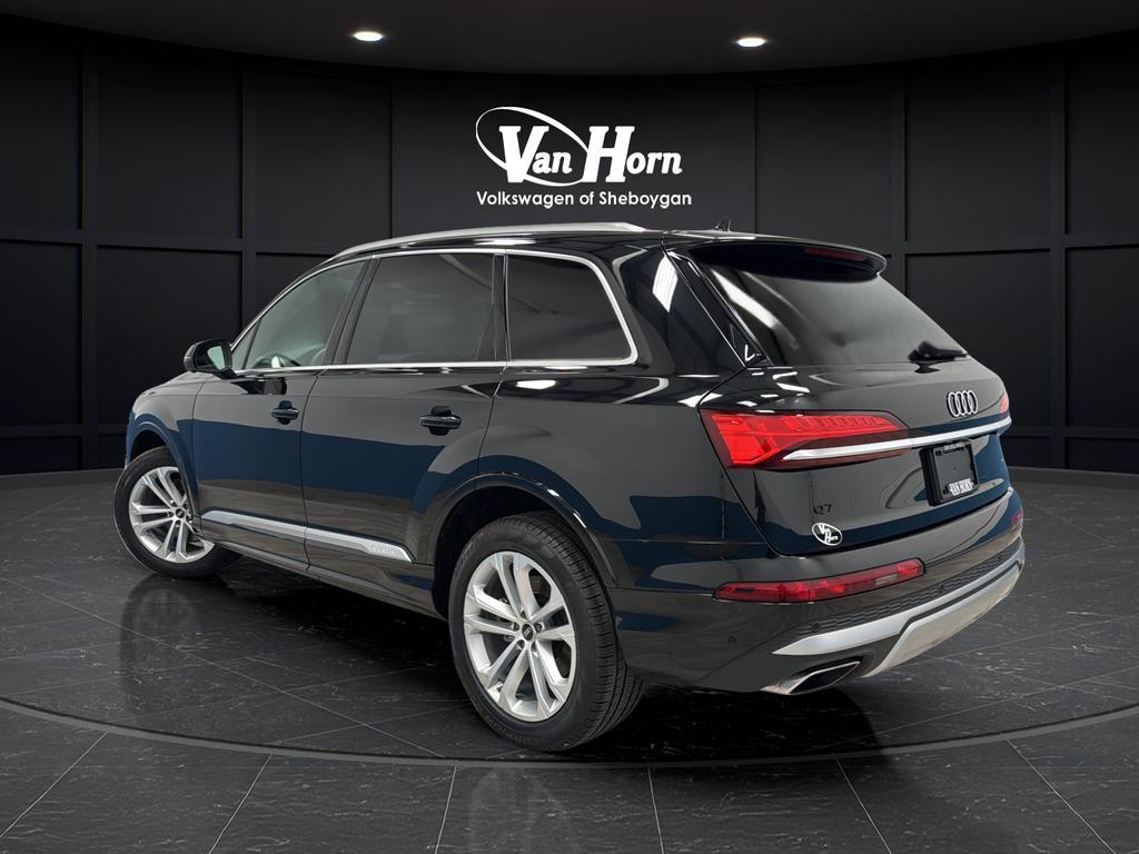 used 2025 Audi Q7 car, priced at $49,425