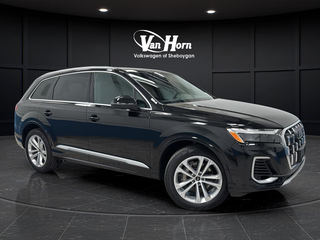 used 2025 Audi Q7 car, priced at $49,425