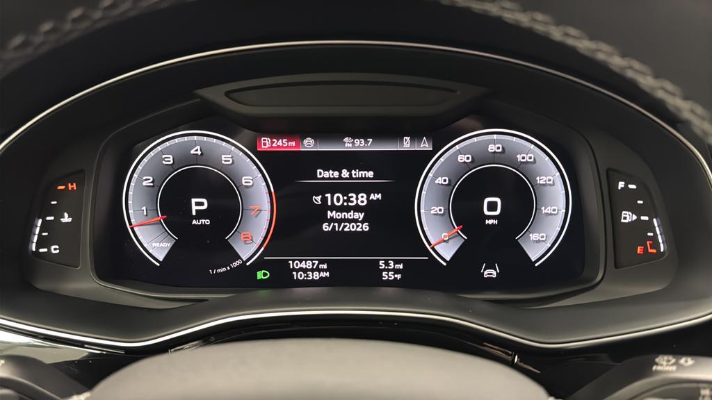 used 2025 Audi Q7 car, priced at $49,425