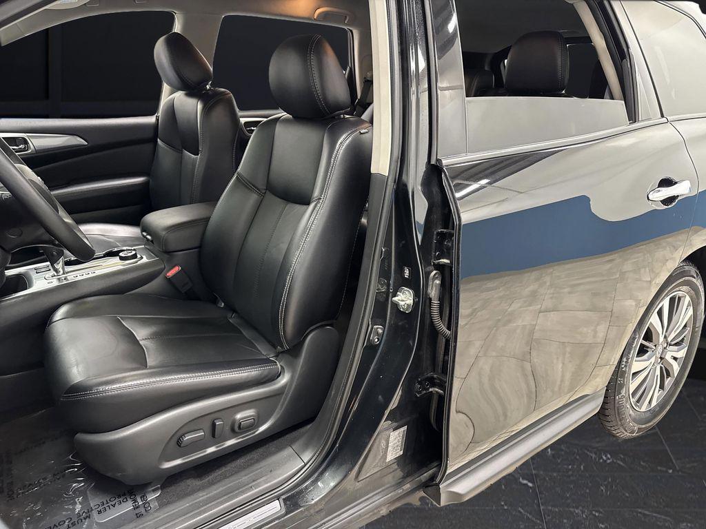 used 2020 Nissan Pathfinder car, priced at $17,995