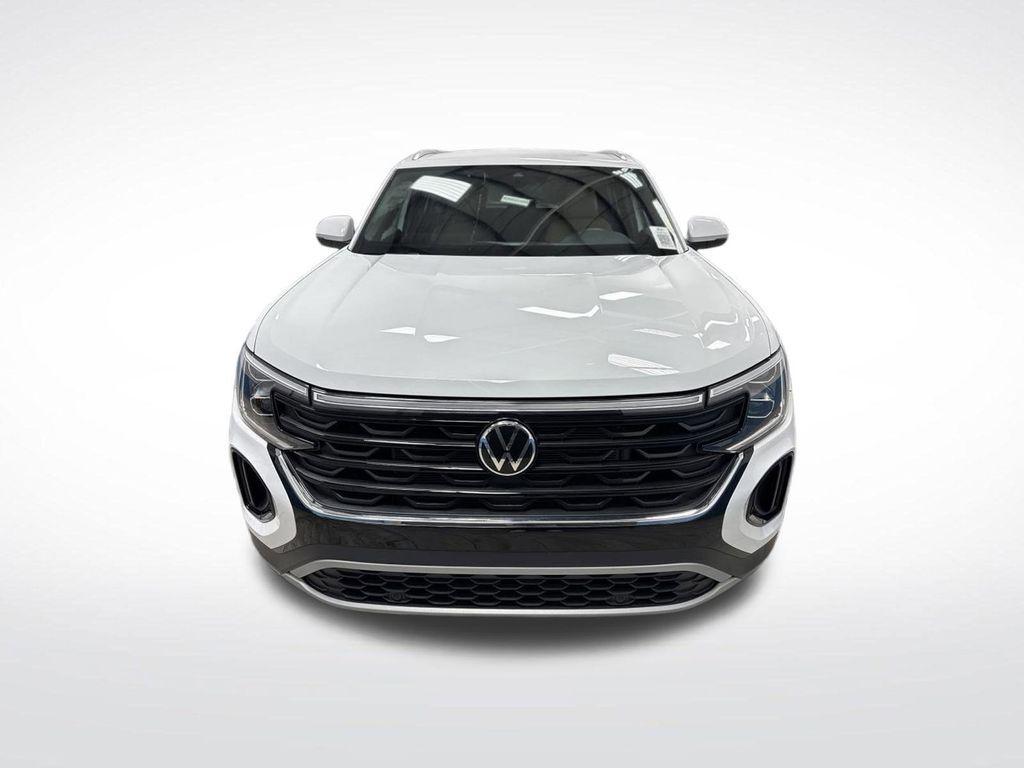 used 2025 Volkswagen Atlas Cross Sport car, priced at $29,487