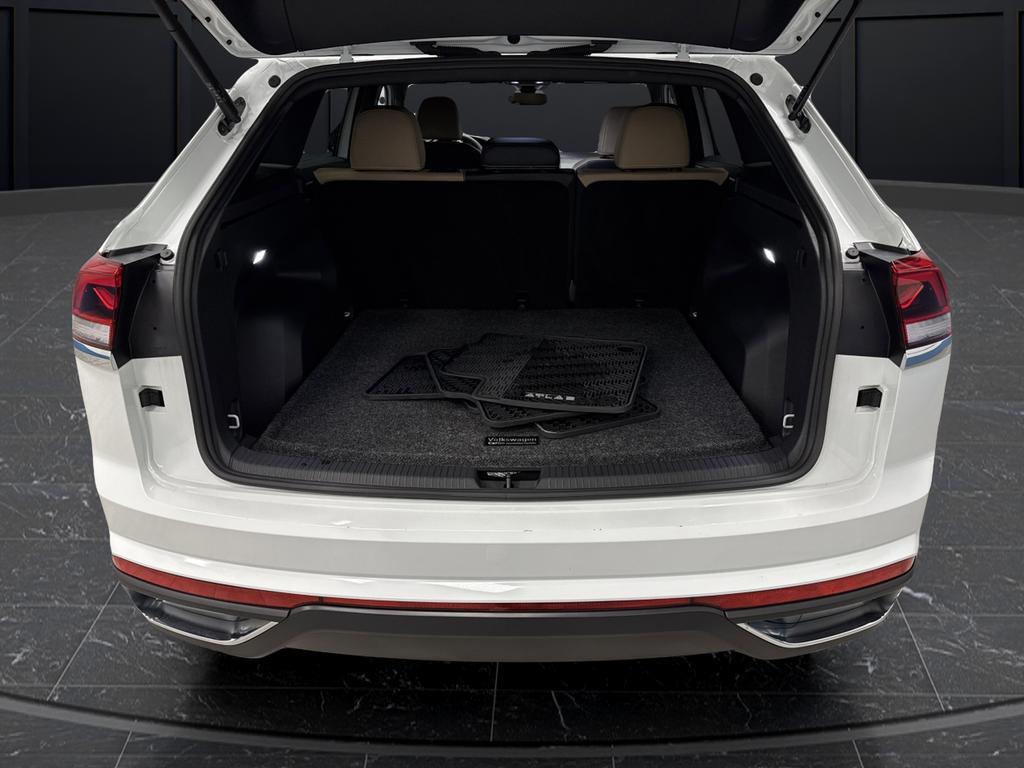 used 2025 Volkswagen Atlas Cross Sport car, priced at $27,895