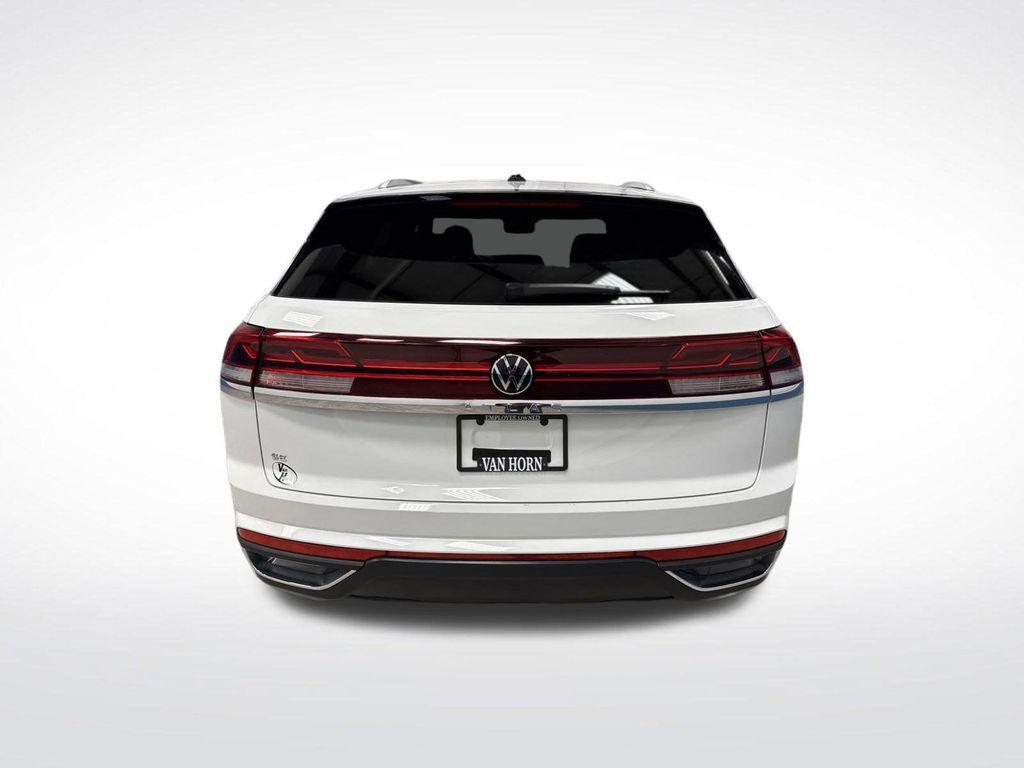 used 2025 Volkswagen Atlas Cross Sport car, priced at $29,487