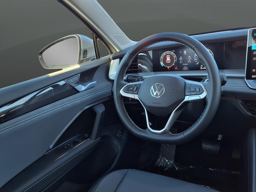 new 2026 Volkswagen Tiguan car, priced at $35,318