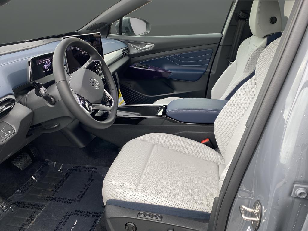 new 2025 Volkswagen ID.4 car, priced at $42,360