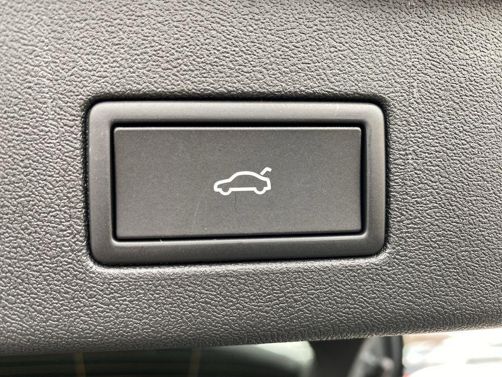 new 2025 Volkswagen ID.4 car, priced at $47,997