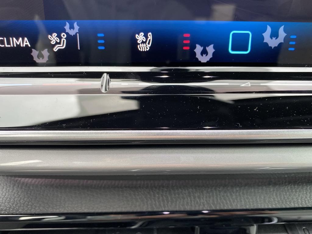 new 2025 Volkswagen ID.4 car, priced at $42,360