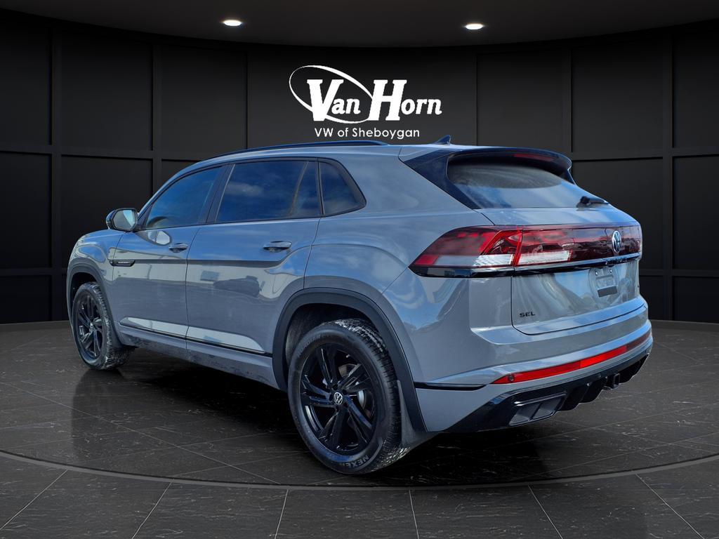 new 2026 Volkswagen Atlas Cross Sport car, priced at $48,100