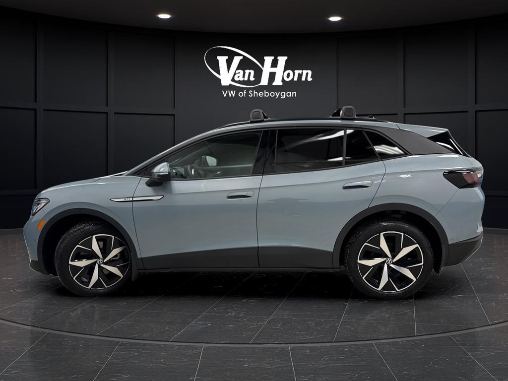 used 2024 Volkswagen ID.4 car, priced at $25,246