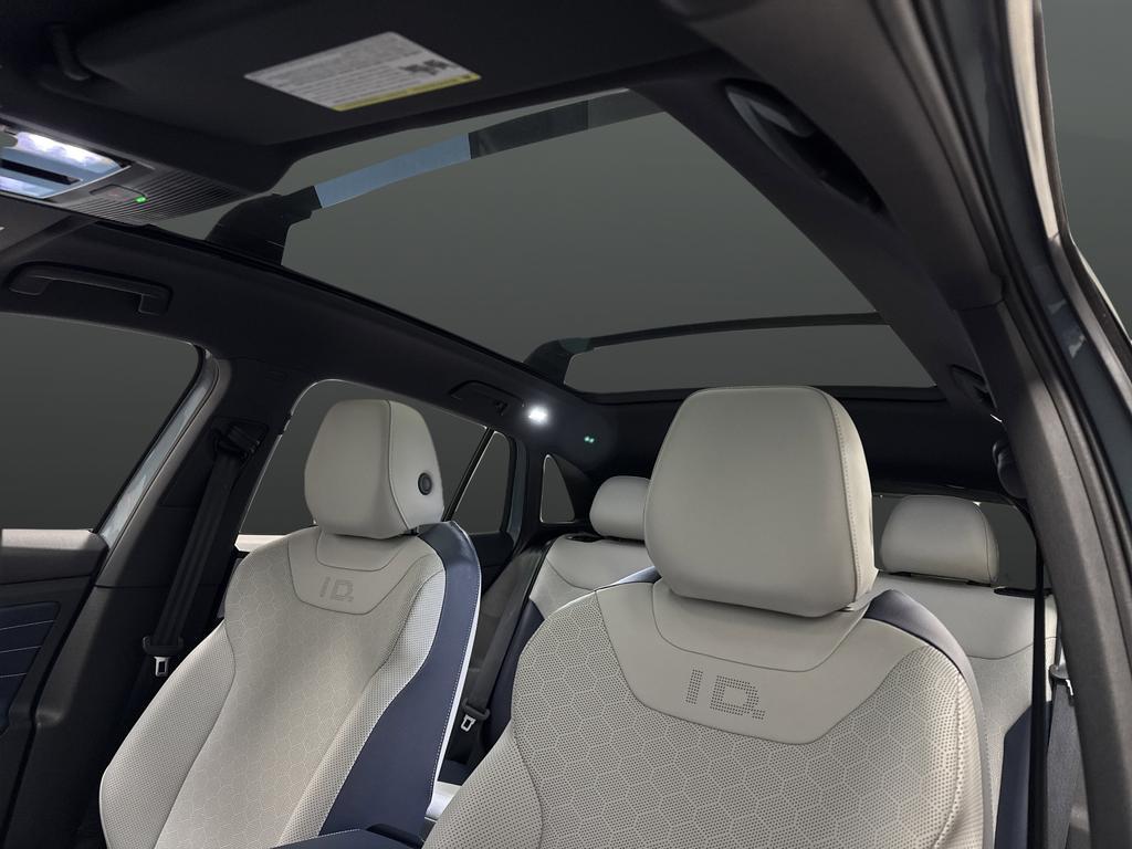 used 2024 Volkswagen ID.4 car, priced at $25,246