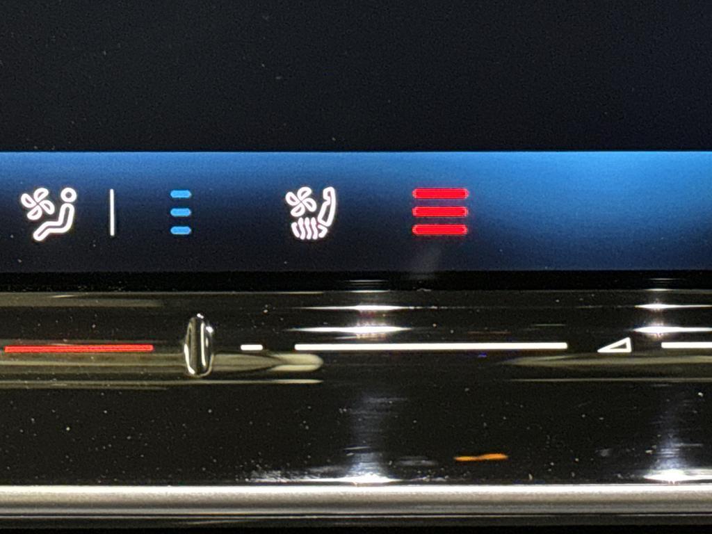 used 2024 Volkswagen ID.4 car, priced at $25,246