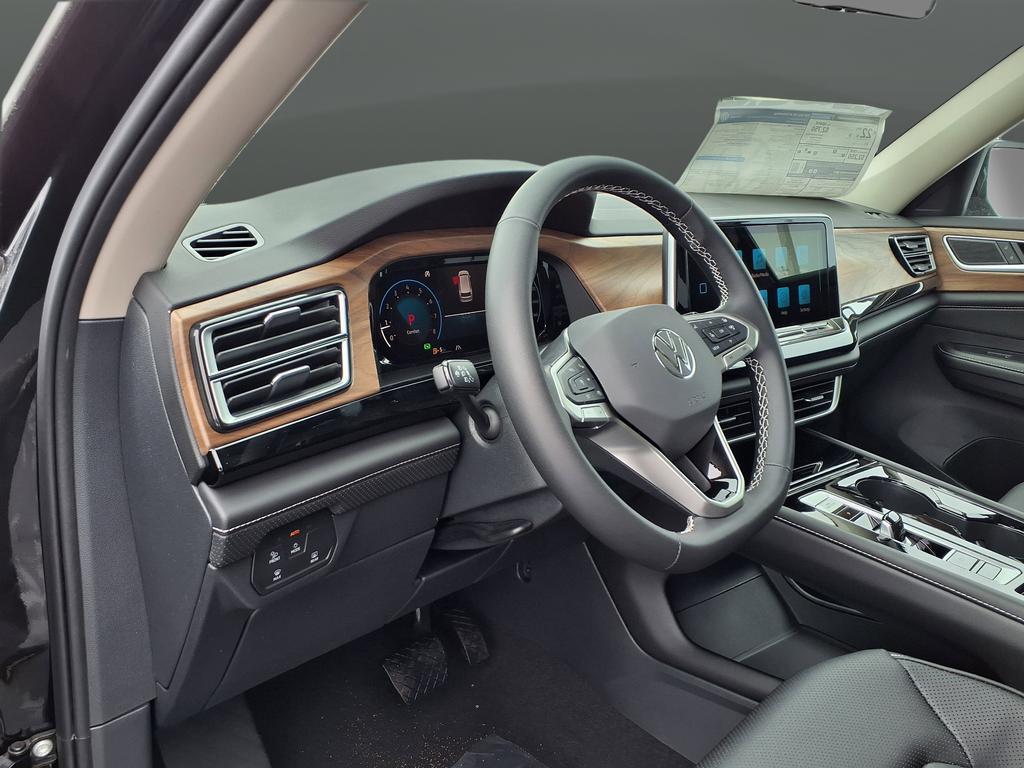 new 2026 Volkswagen Atlas car, priced at $44,254