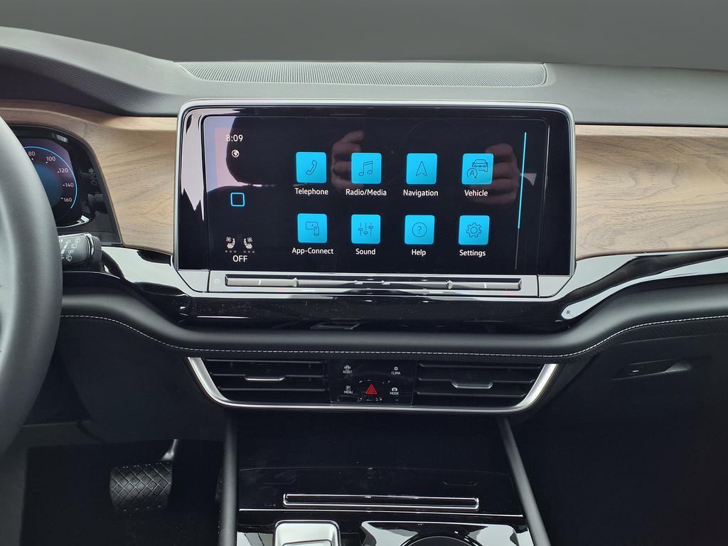 new 2026 Volkswagen Atlas car, priced at $44,254