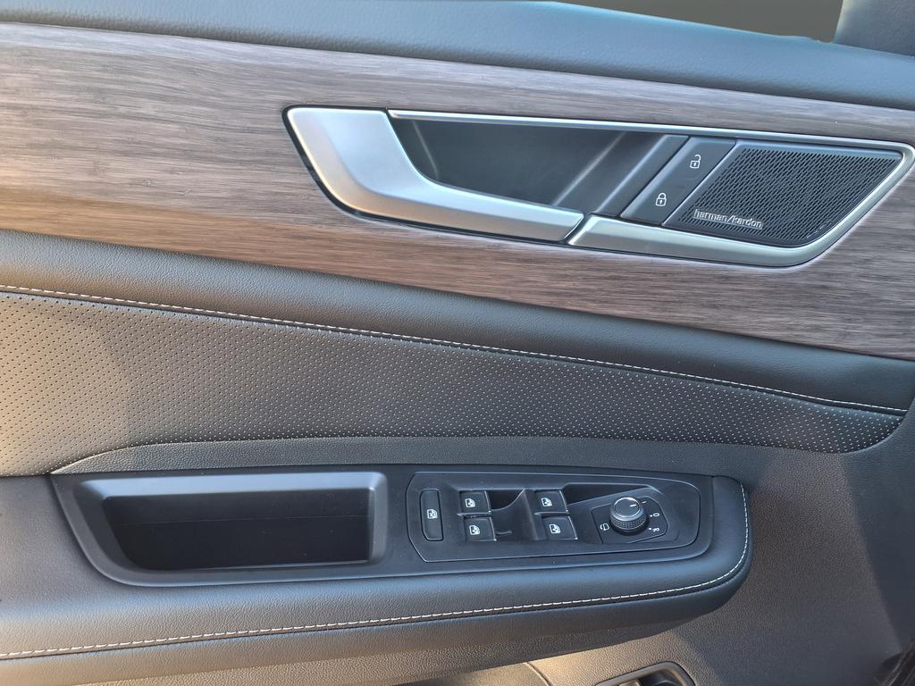 new 2026 Volkswagen Atlas car, priced at $50,769