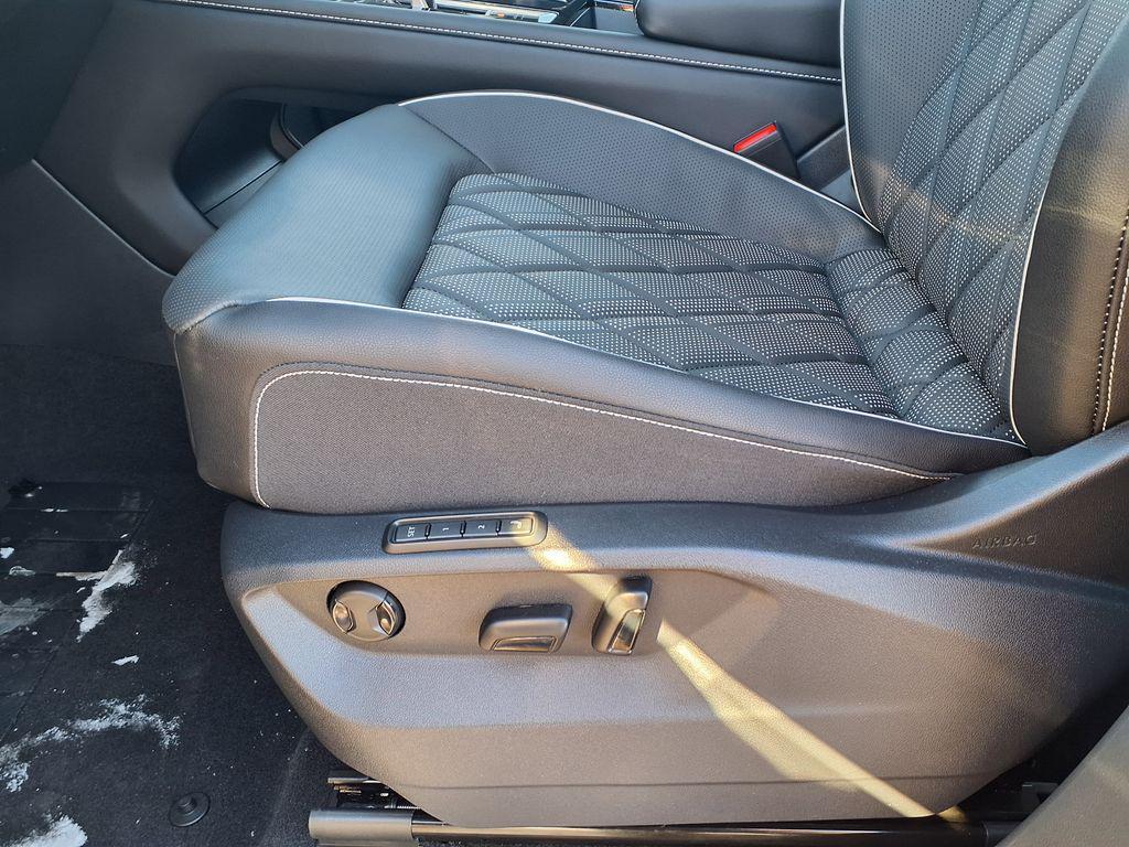 new 2026 Volkswagen Atlas car, priced at $50,769