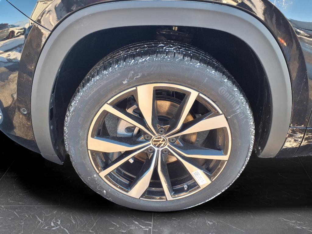 new 2026 Volkswagen Atlas car, priced at $50,769