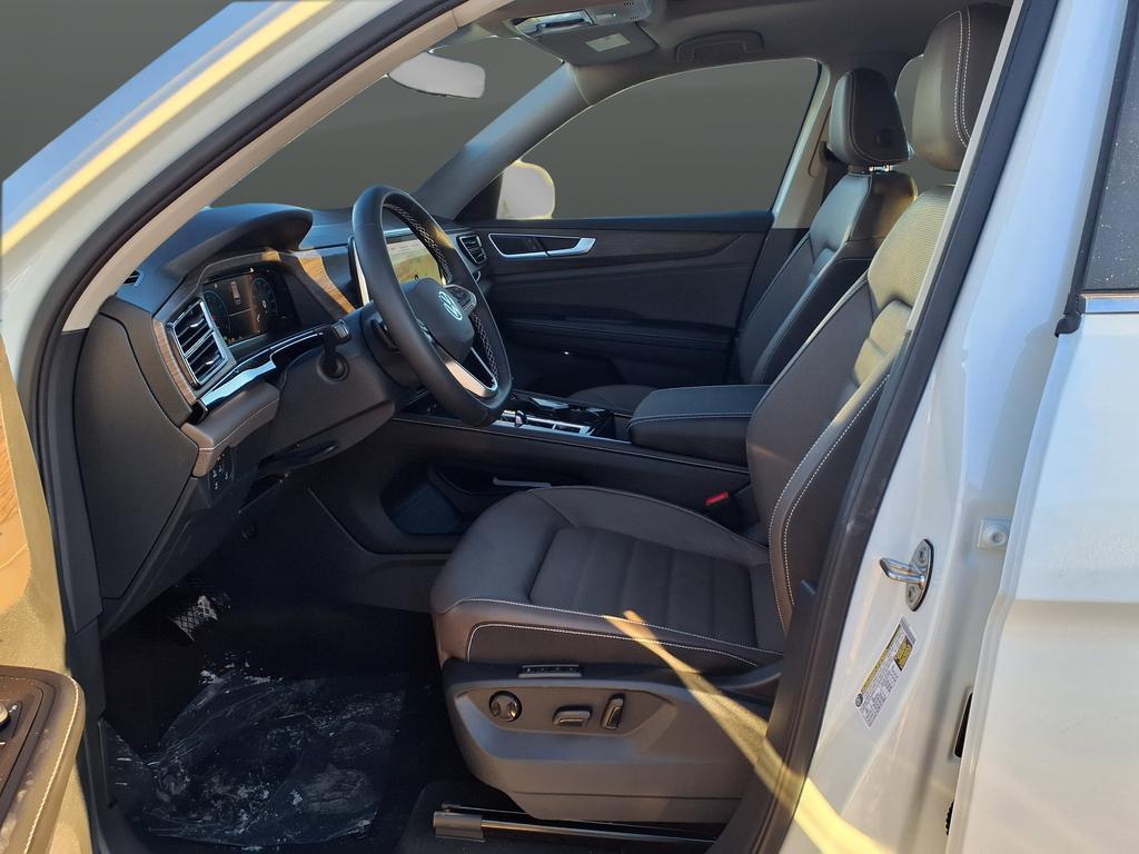 new 2026 Volkswagen Atlas car, priced at $47,036