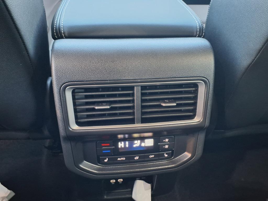 new 2026 Volkswagen Atlas car, priced at $47,036