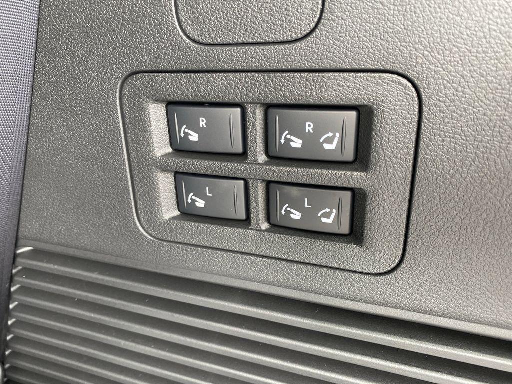 new 2025 Nissan Armada car, priced at $63,067