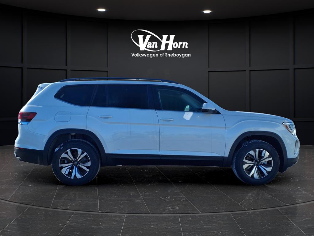new 2026 Volkswagen Atlas car, priced at $44,258