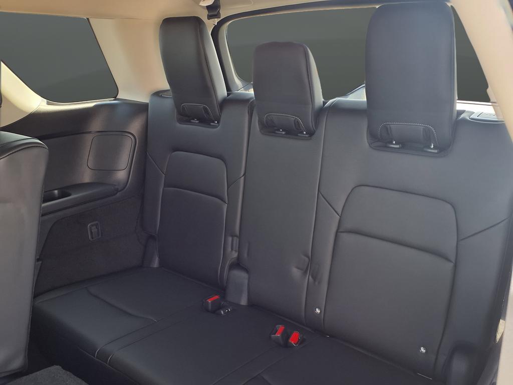 new 2026 Nissan Pathfinder car, priced at $40,288