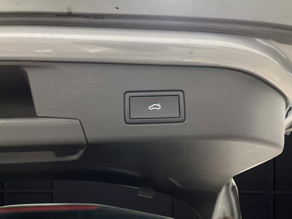 used 2022 Volkswagen ID.4 car, priced at $18,995