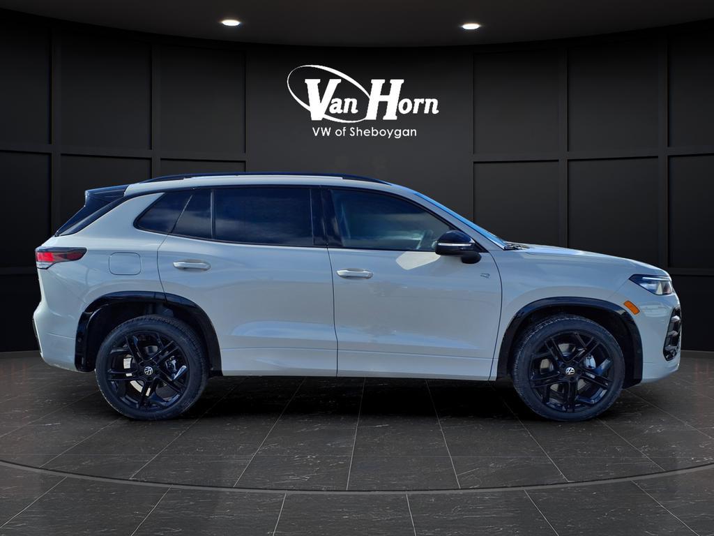 new 2026 Volkswagen Tiguan car, priced at $37,760