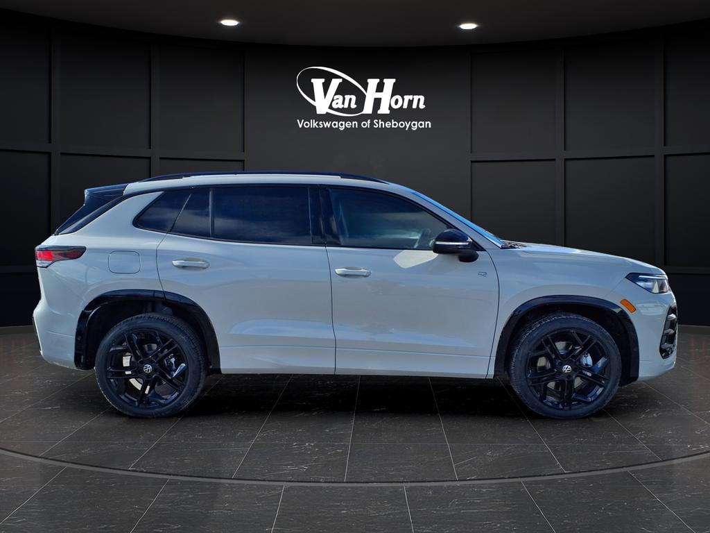 new 2026 Volkswagen Tiguan car, priced at $36,260