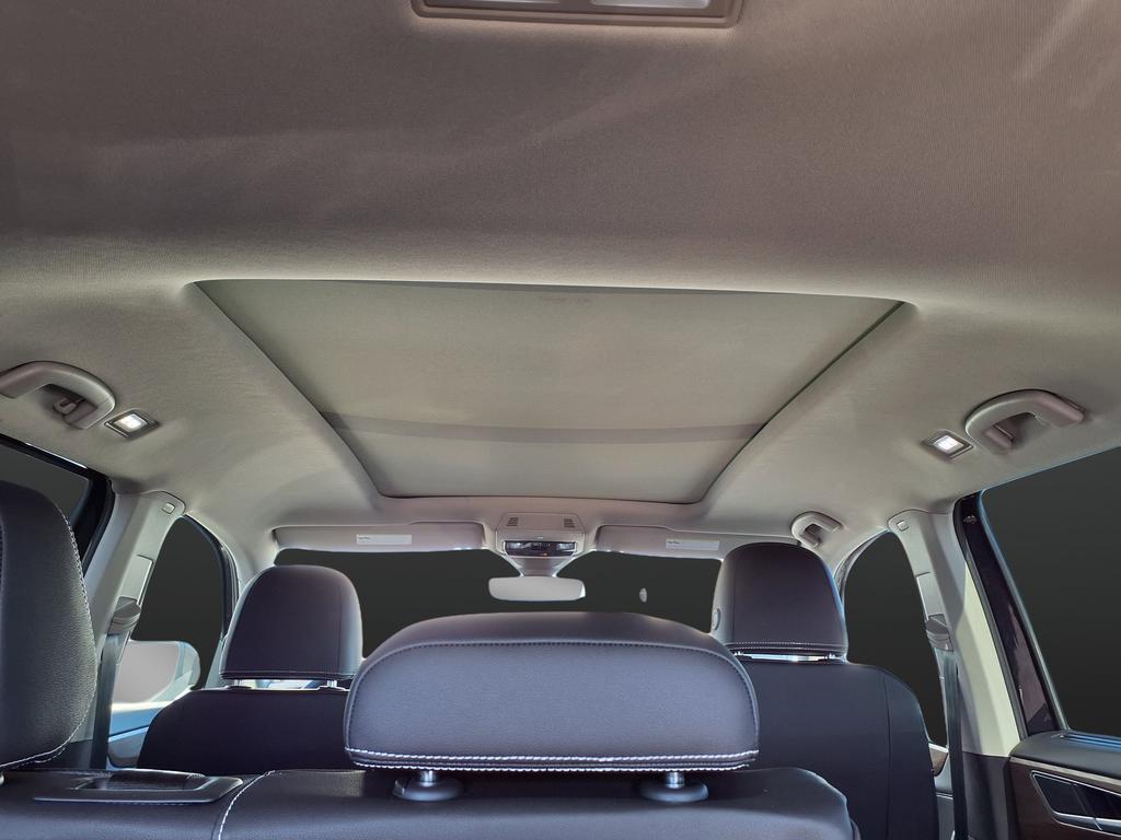 new 2026 Volkswagen Atlas car, priced at $44,205