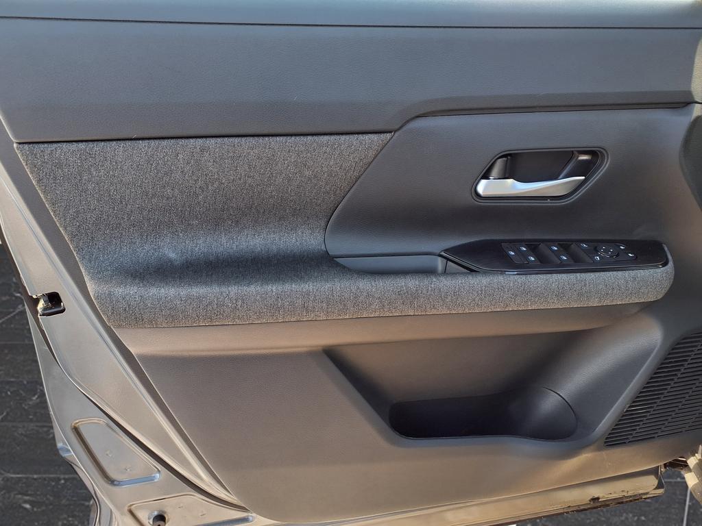 new 2026 Nissan Kicks car, priced at $25,574