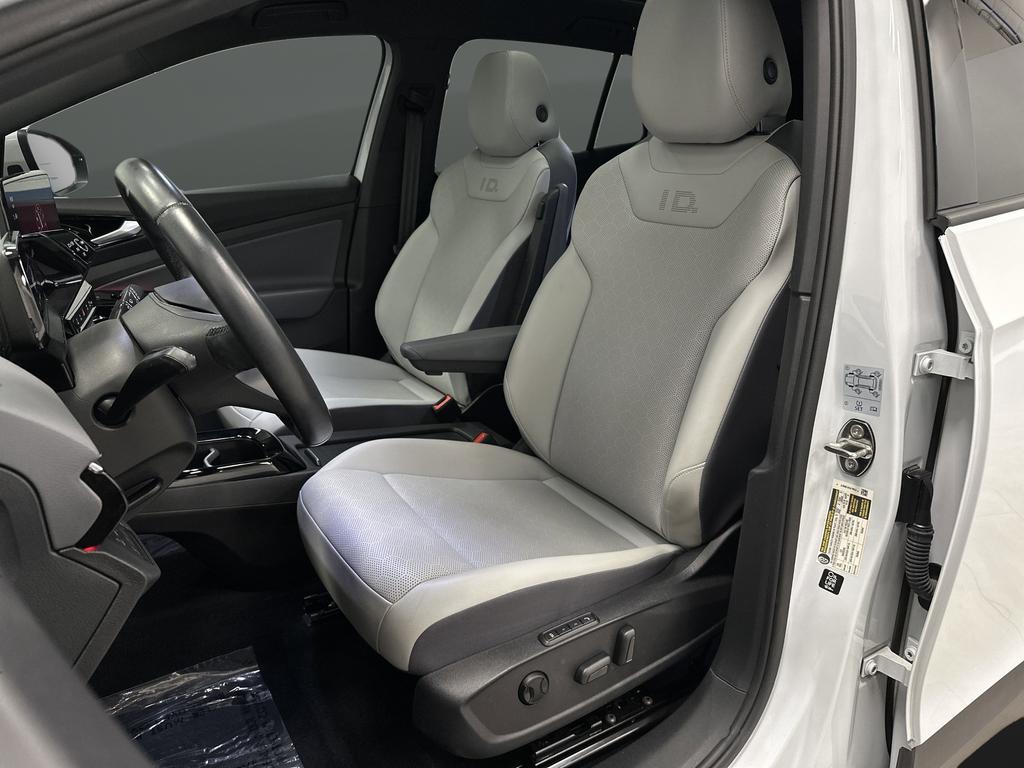 used 2021 Volkswagen ID.4 car, priced at $16,681